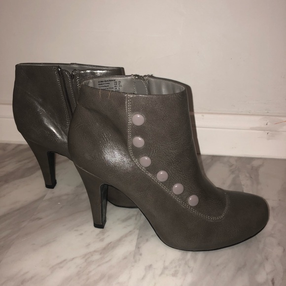 Gray Heeled Boots - Picture 2 of 8
